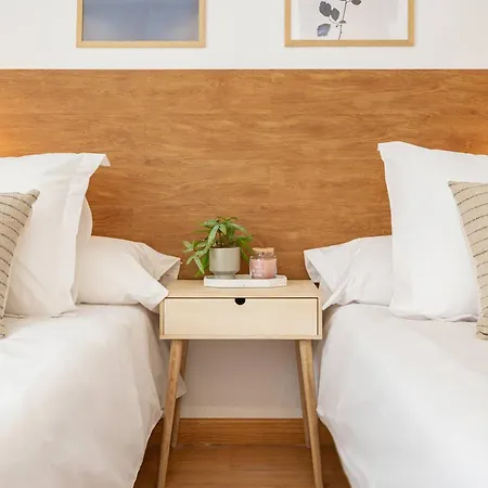 Apartamento Escalera 12 *